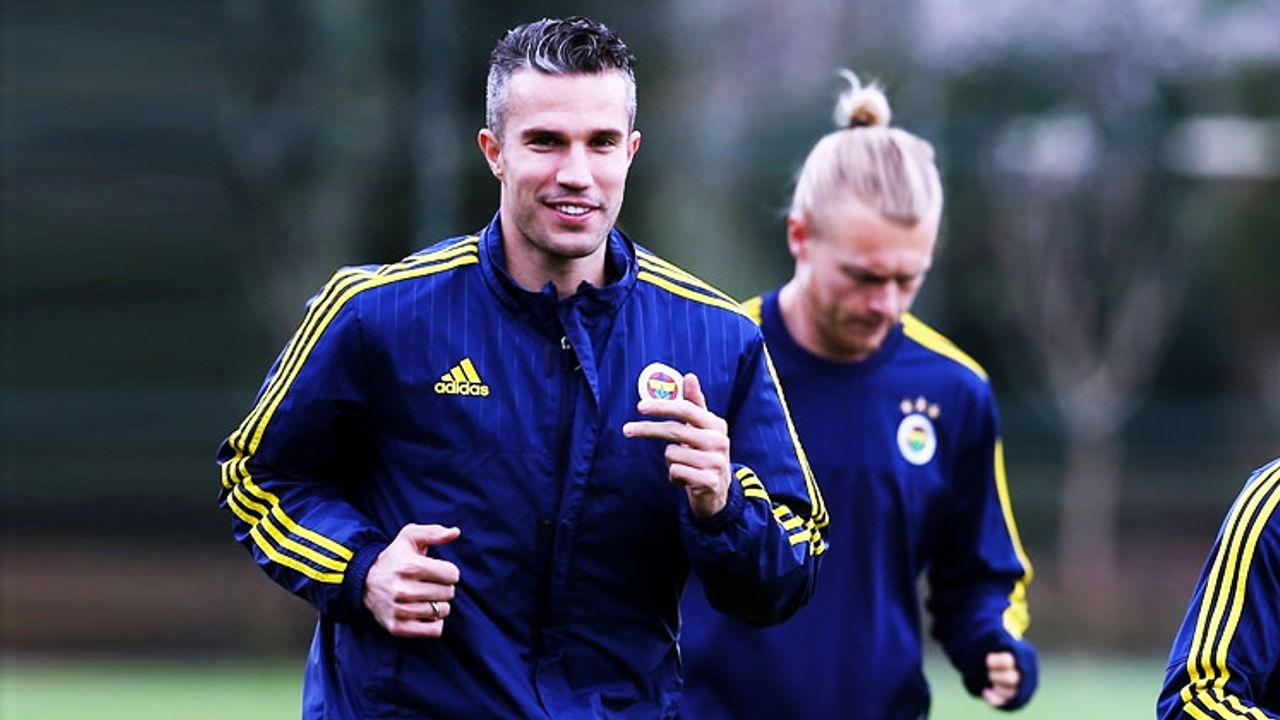 Van Persie: sayemde derbiyi kazandık ...