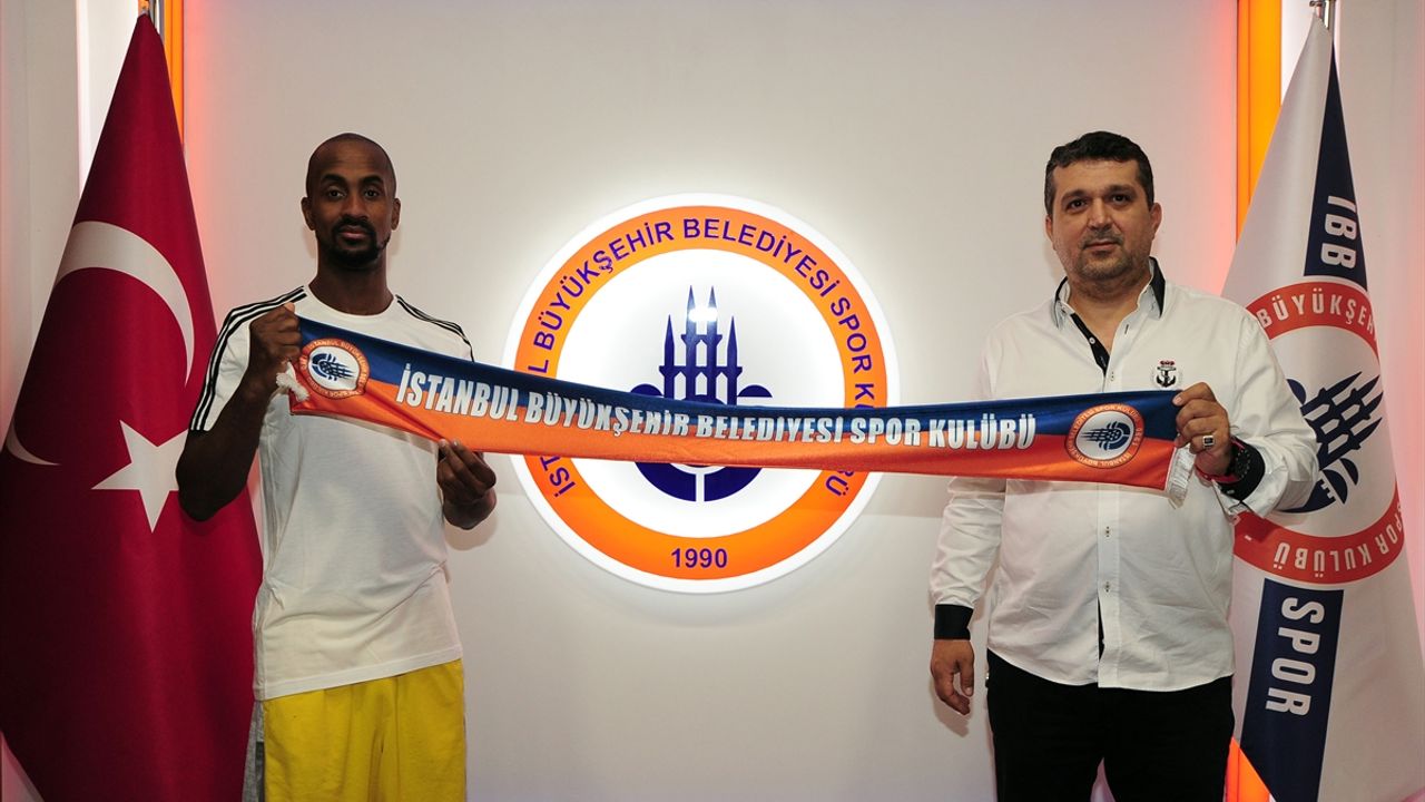 İstanbul Büyükşehir Belediyespor'da transfer