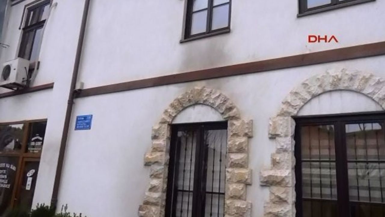 Türk başkonsolosluğuna saldırı