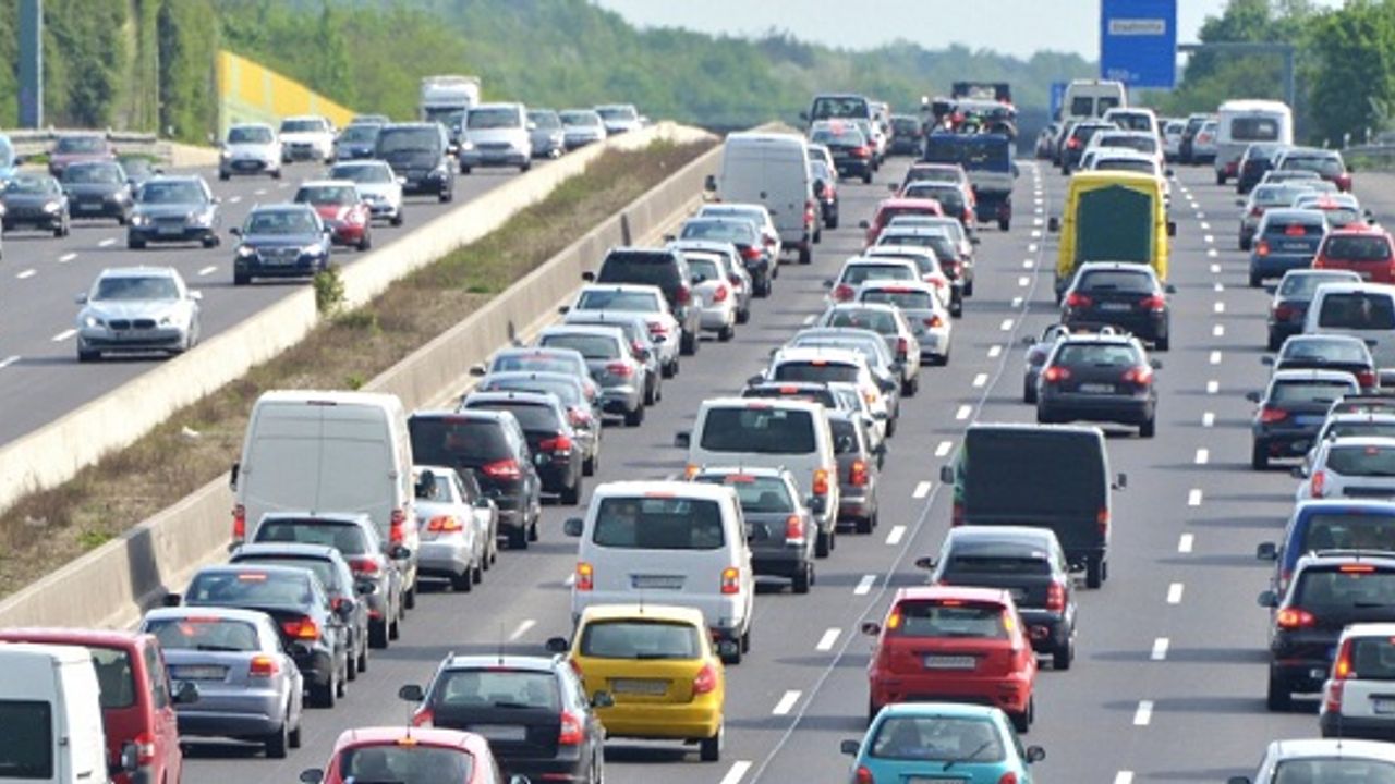 Avrupa'nın en yoğun trafiği olan şehirleri belli oldu