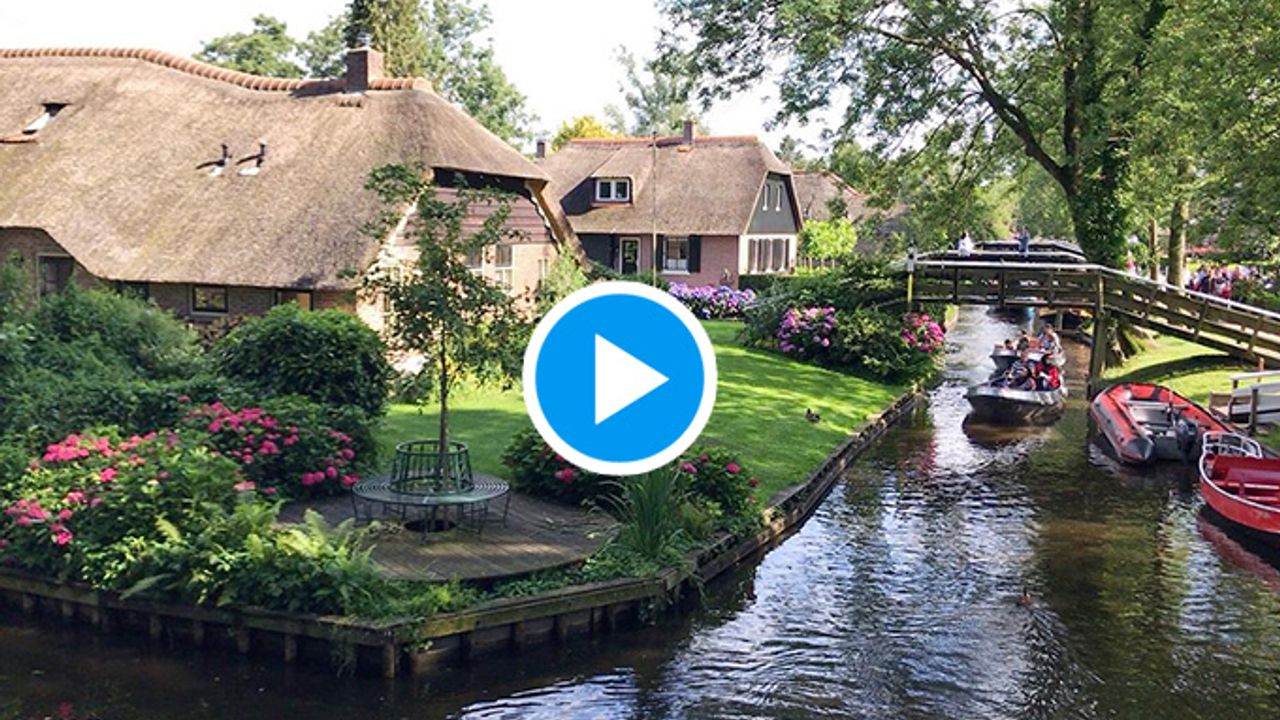 Hollanda Giethoorn'da hobbit köyü