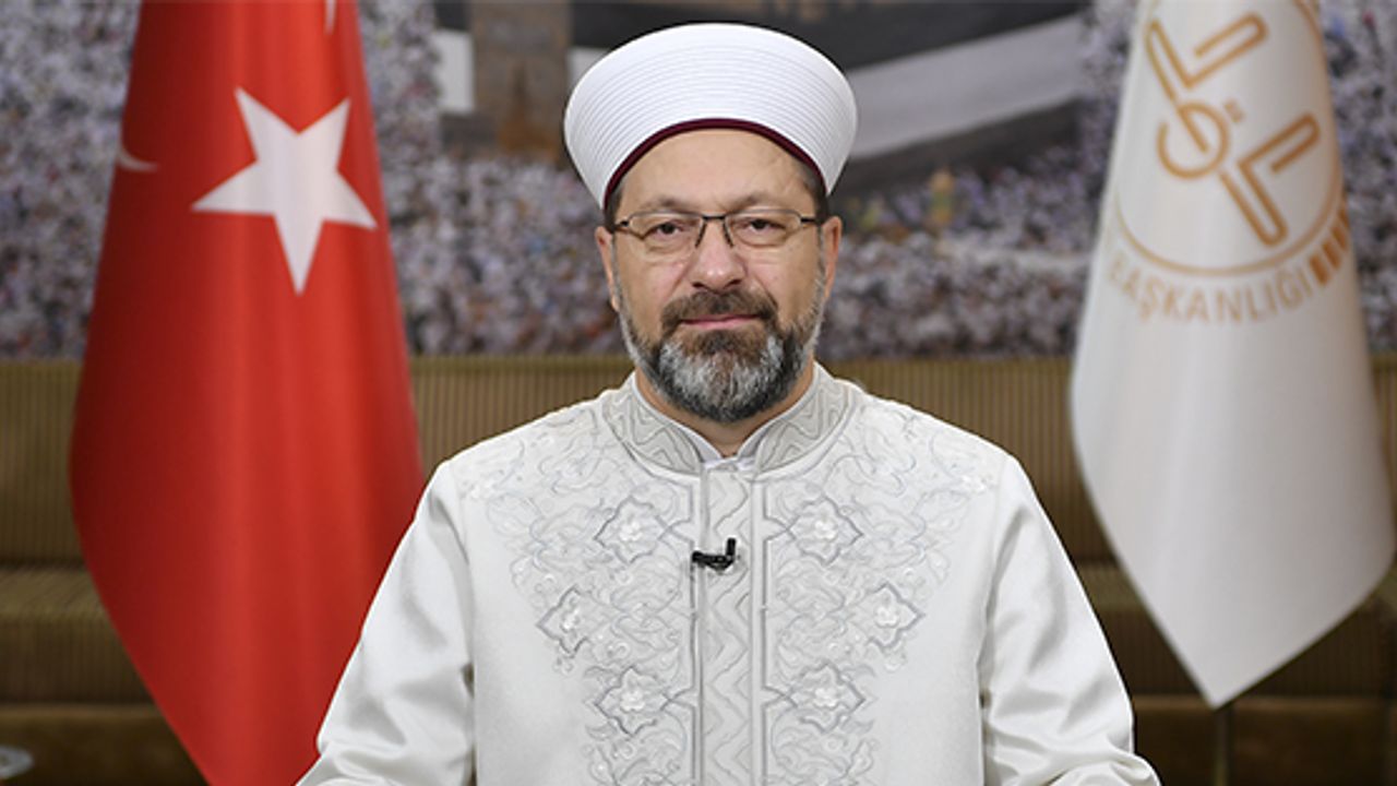'Sigara içmek haramdır'