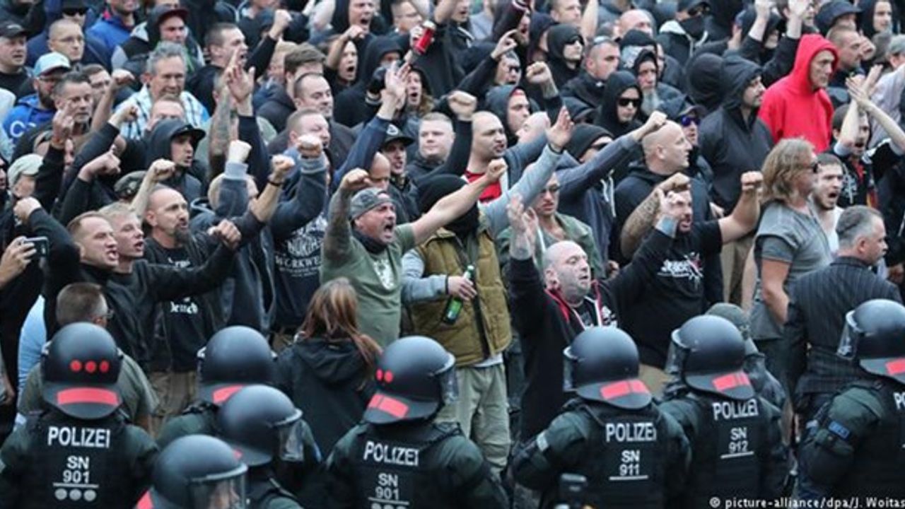 Almanya'da Türklerin posta kutularına tehdit mektupları atıldı