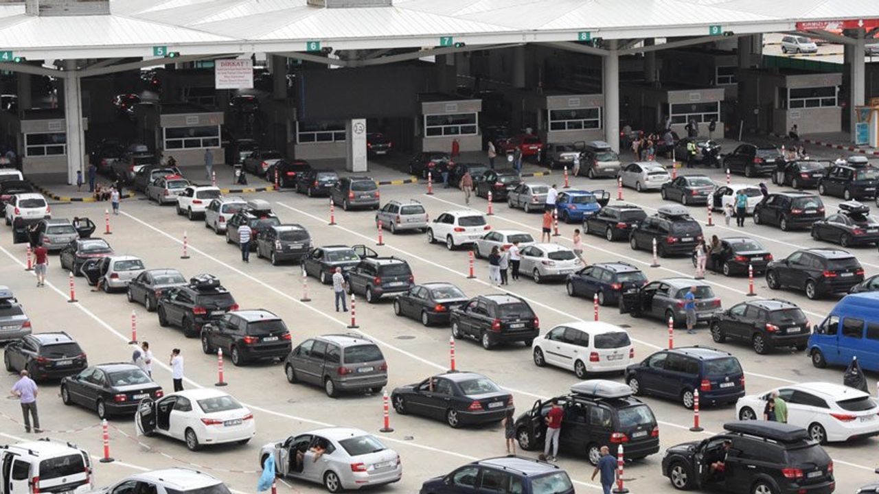 Türkiye'ye girerken sorun yaşamamak için bilinmesi gerekenler