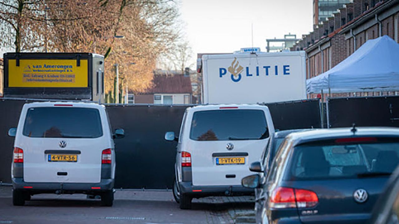 Hollanda'da 12 yaşındaki oğlunu kılıçla öldüren Türk Cani babaya ceza verilmedi