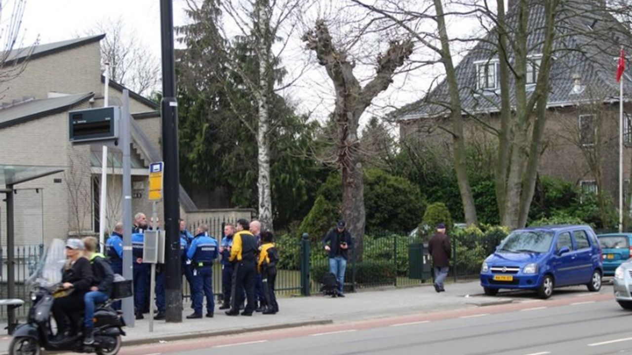 Rotterdam Başkonsolosluğuna saldırı planlayan iki kişiye hapis cezası