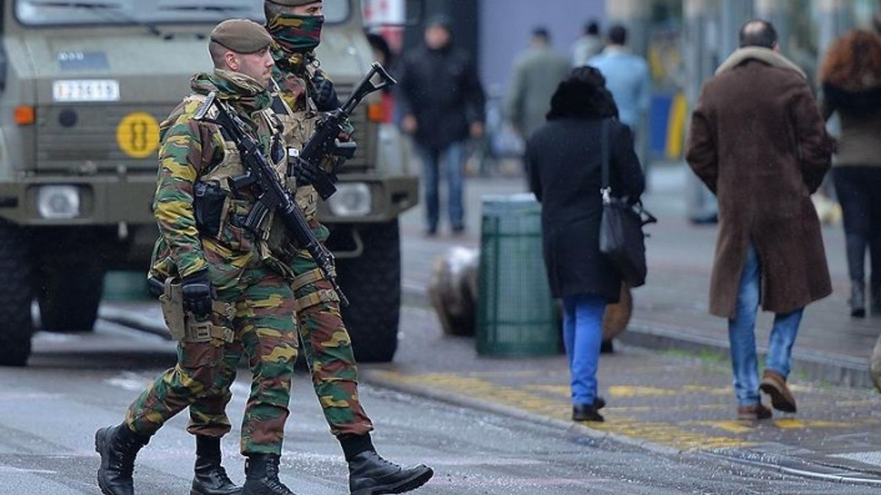 Belçika'da hükümet koronavirüsle mücadele için orduyu göreve çağırdı