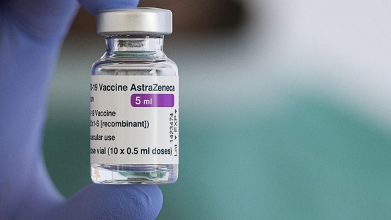 Hollanda'da AstraZeneca aşısı 60 yaş altı için yasaklandı