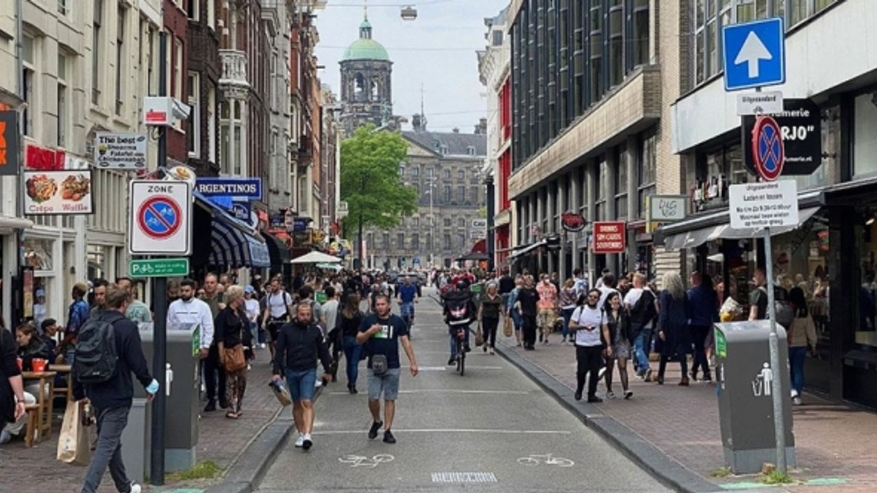 Hollanda Eylül sonunda nasıl bir döneme girecek? Korona kurallarında ne gibi değişiklik olacak?