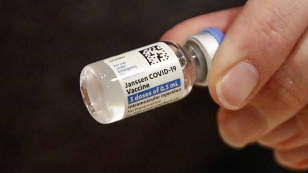 Hollanda Sağlık Kurulu: Janssen aşısını 3. doz olarak kullanmayın