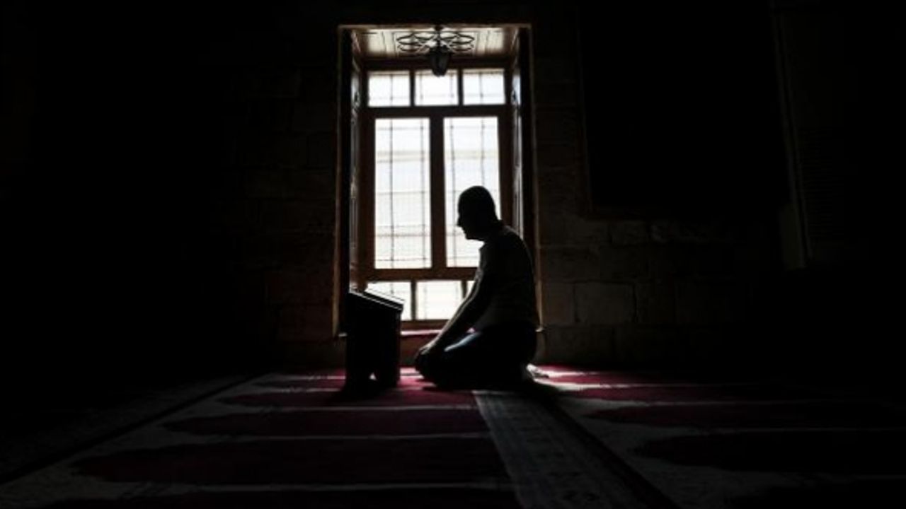 Hollanda'da camilere İslamofobik içerikli mektuplar gönderildi