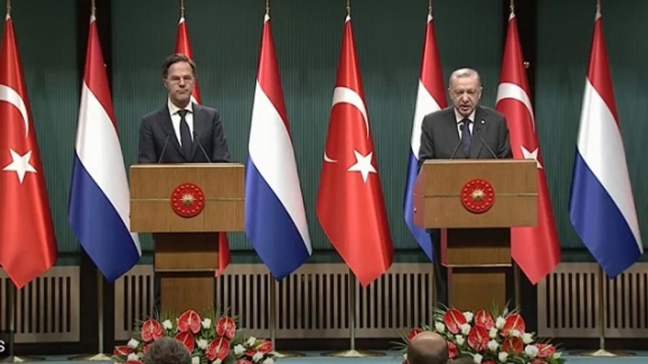 Başbakan Rutte ve Cumhurbaşkanı Erdoğan'dan kritik açıklama (VIDEO)