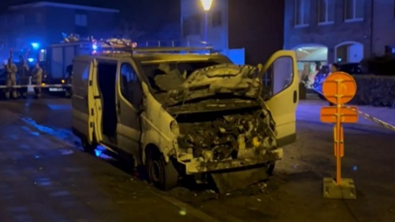 Belçika’da bir Türk anne kundakçılıktan yakalandı, yanan araçların çoğu Türklere ait!