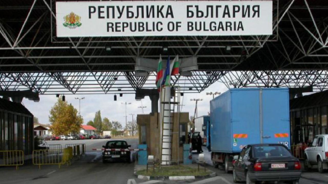 Bulgaristan iki hafta içinde Türk sürücülerde 2 milyon euroluk nakit ele geçirdi (VIDEO)