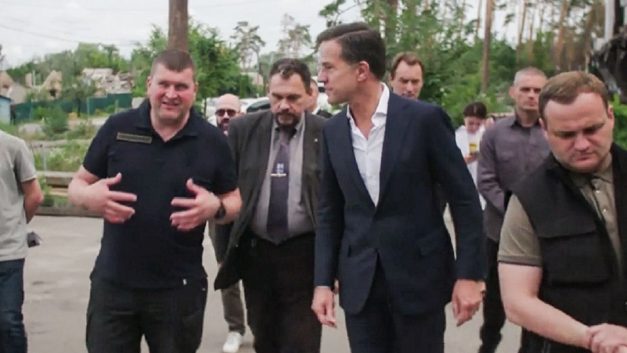 Hollanda Başbakanı Rutte, Ukrayna'yı ziyaret etti