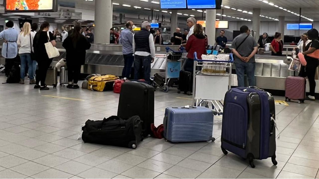 Avrupa havalimanlarındaki personel eksikliği ve aşırı yoğunluk giderilemiyor