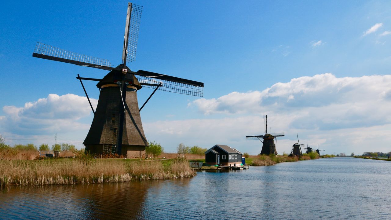 Hollanda’da 2018 ile 2022 arasındaki kuraklık farkı