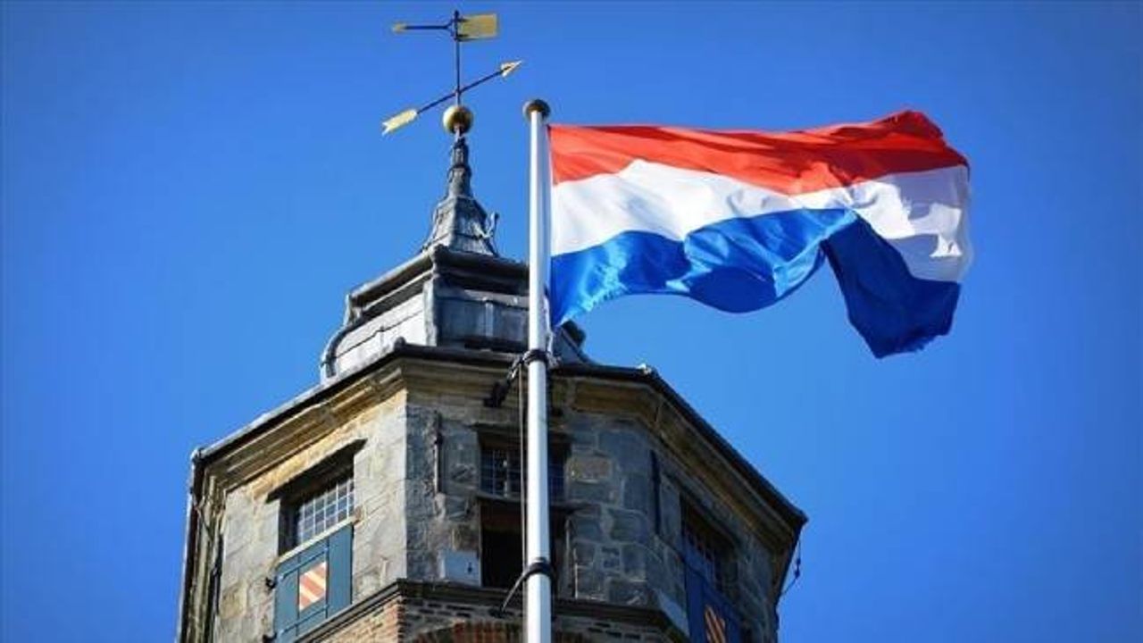 Hollanda istihbaratı: Ülkede iç ve dış kaynaklı güvenlik tehditleri arttı
