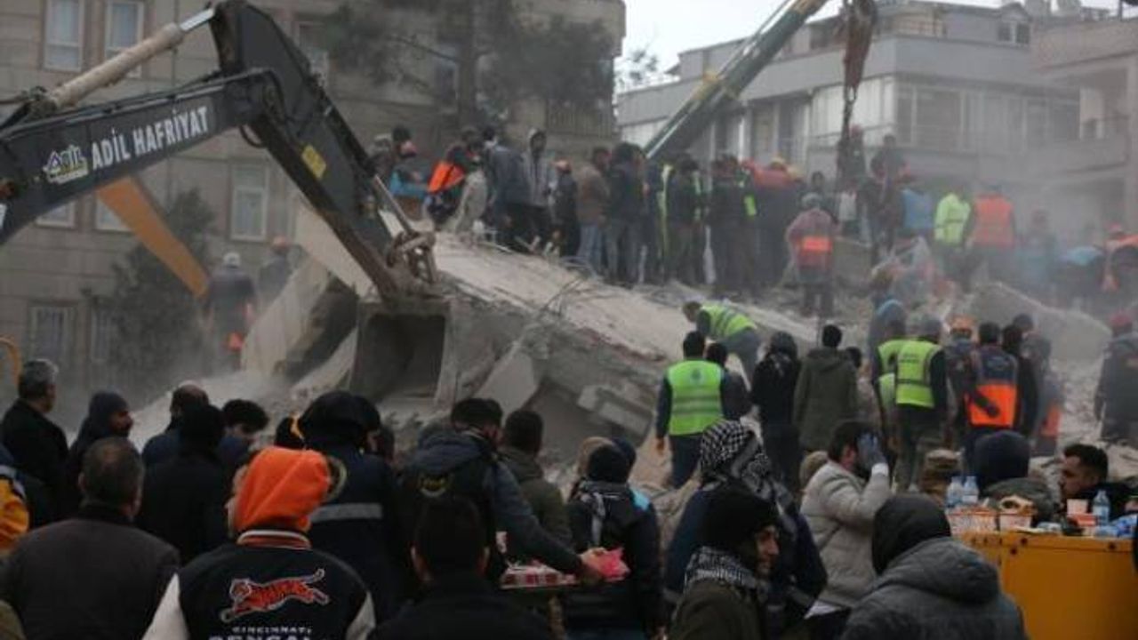 Kahramanmaraş depremi: Can kaybı 5 bini geçti!