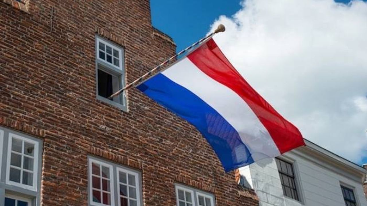 Hollanda’nın Ankara Anlaşmasını tanıması için 10 bin imza aranıyor