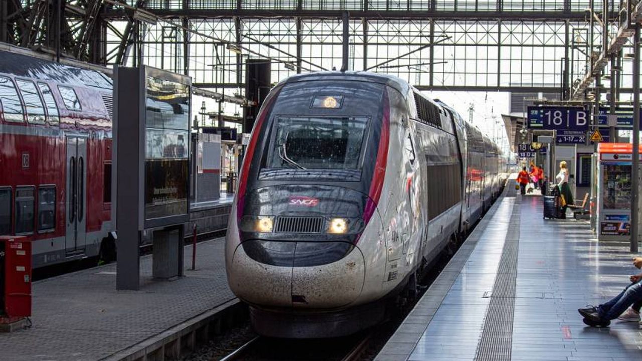 Almanya’da demiryolları personeli yeniden greve gidiyor