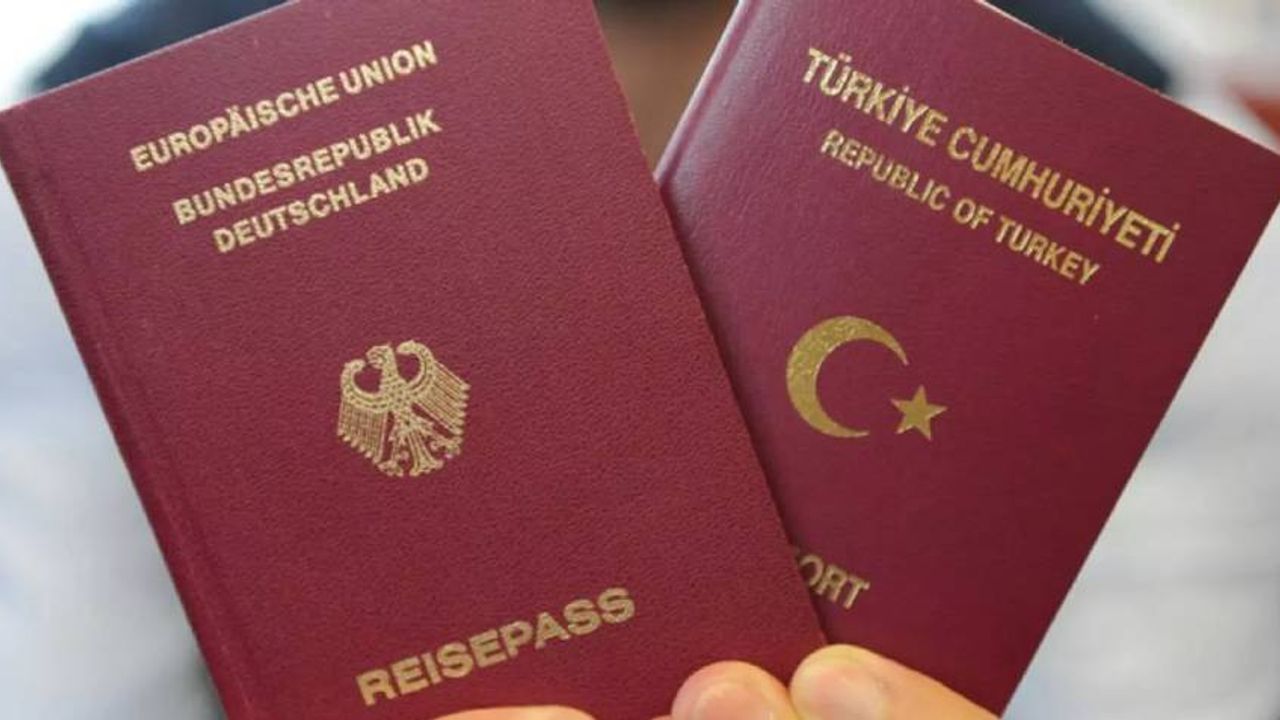 Almanya’da çifte vatandaşlığı kolaylaştıran yasa hakkında merak edilenler