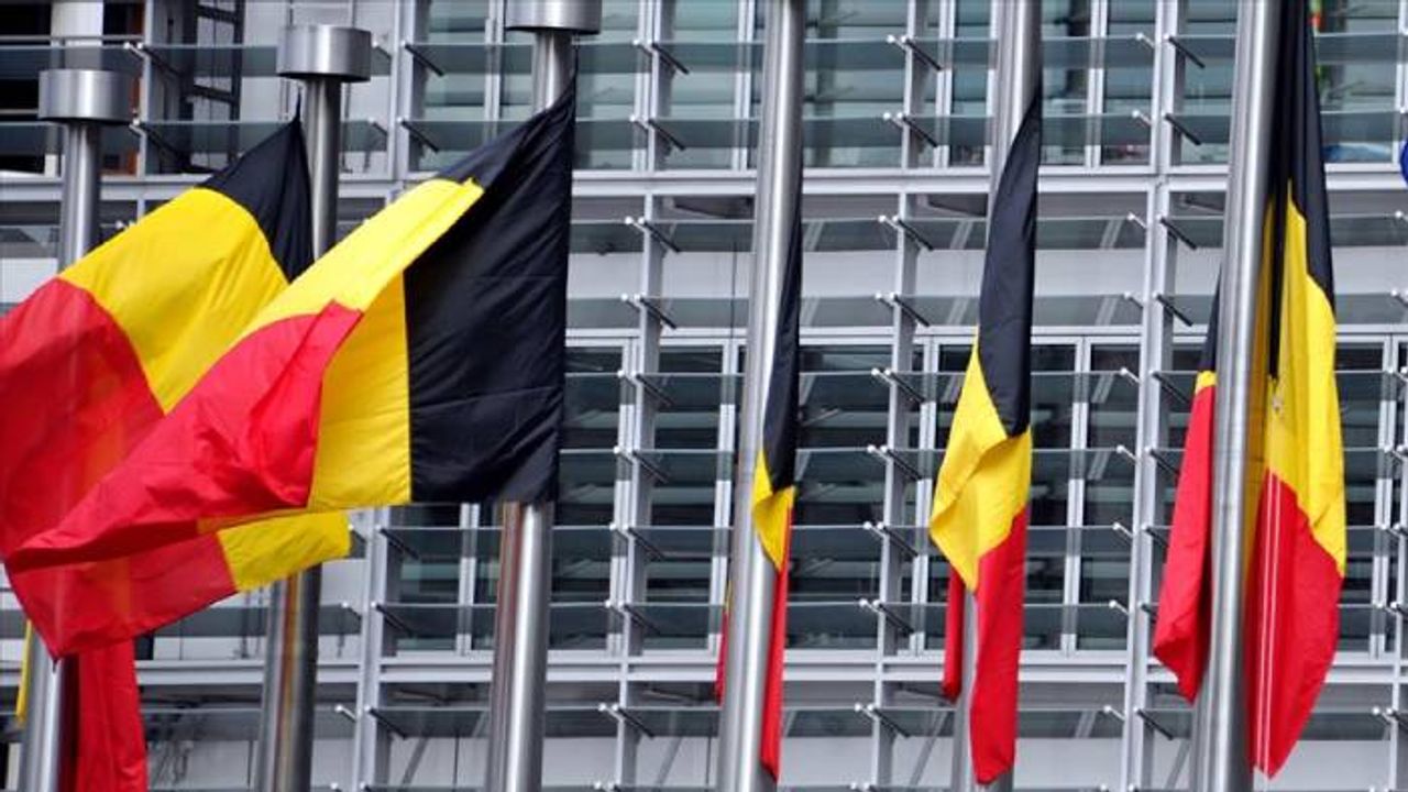 Belçika'da çalışanlar artık mesai saatleri dışında rahatsız edilemeyecek