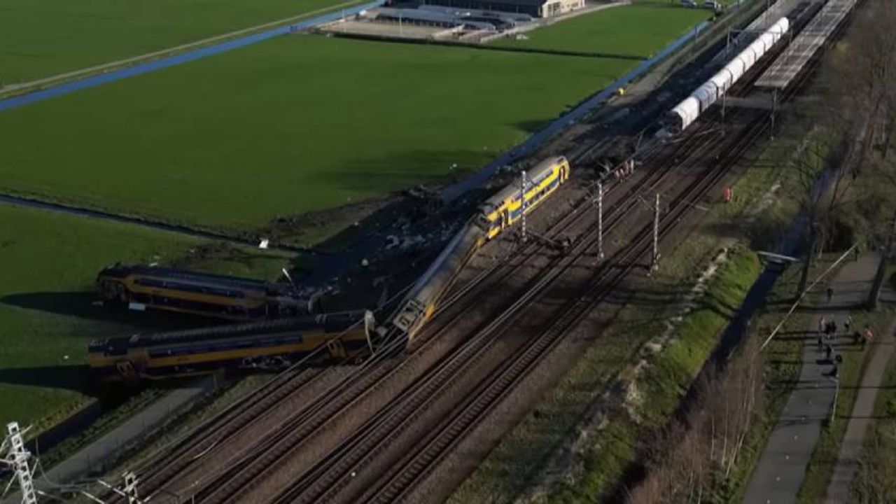 Leiden-Den Haag tren seferleri 18 Nisan’a kadar yapılmayacak