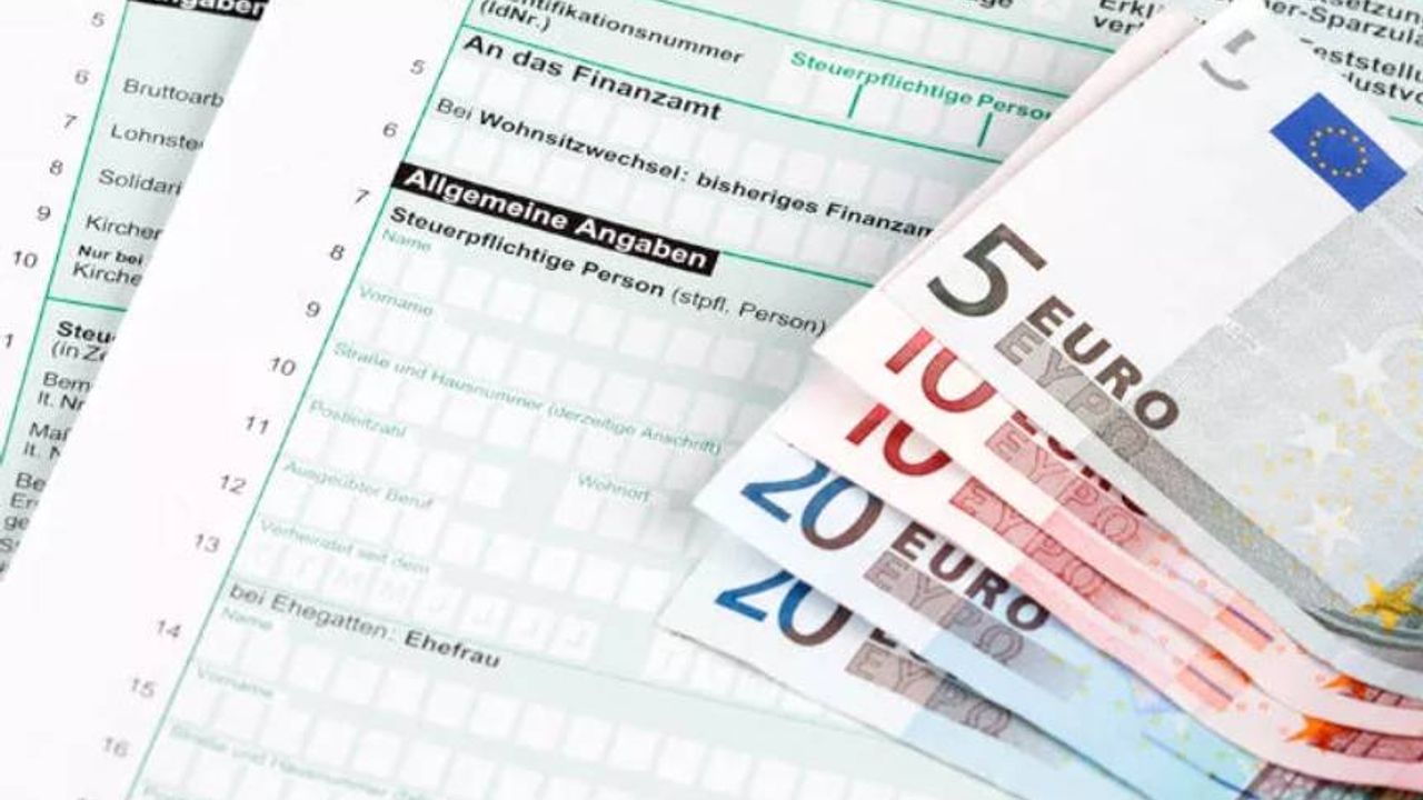Almanya'da hükümet evli çiftlerin tabi olduğu vergi sınıfında değişikliğe gidiyor