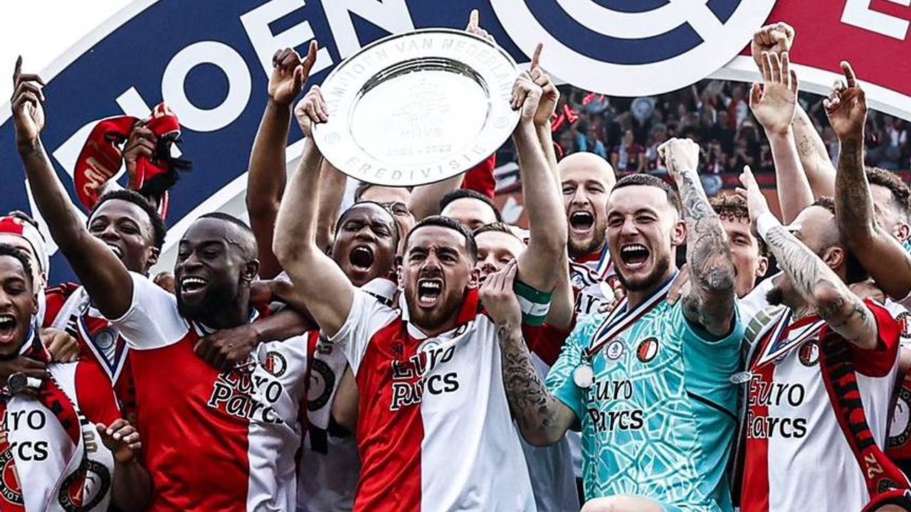 Hollanda'da yılın futbolcusu Orkun Kökçü seçildi