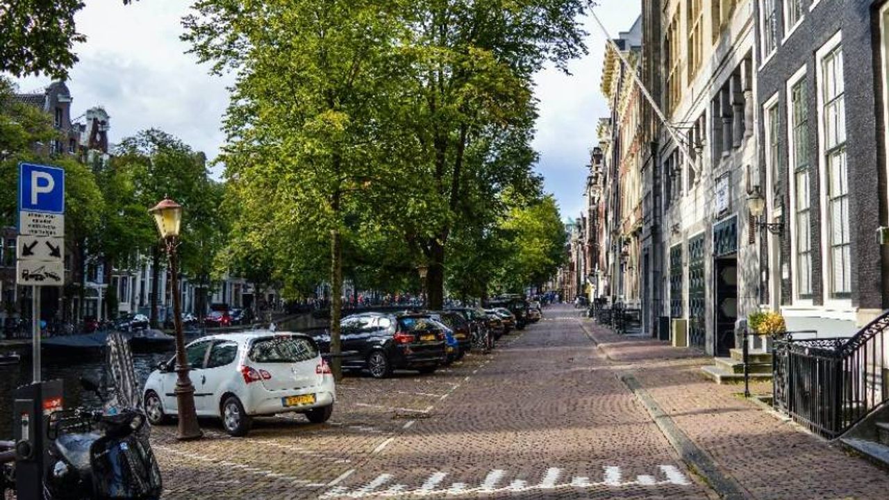 Amsterdam 3 Temmuz itibariyle park ücretlerine zam yapacak