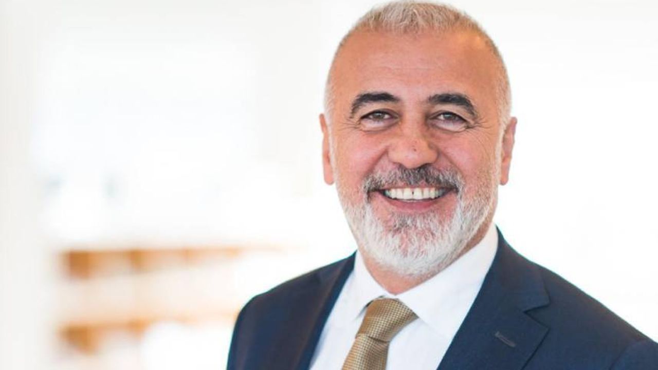 Hollanda'da Türk kökenli ilk Emniyet Müdürü Hamit Karakuş oldu