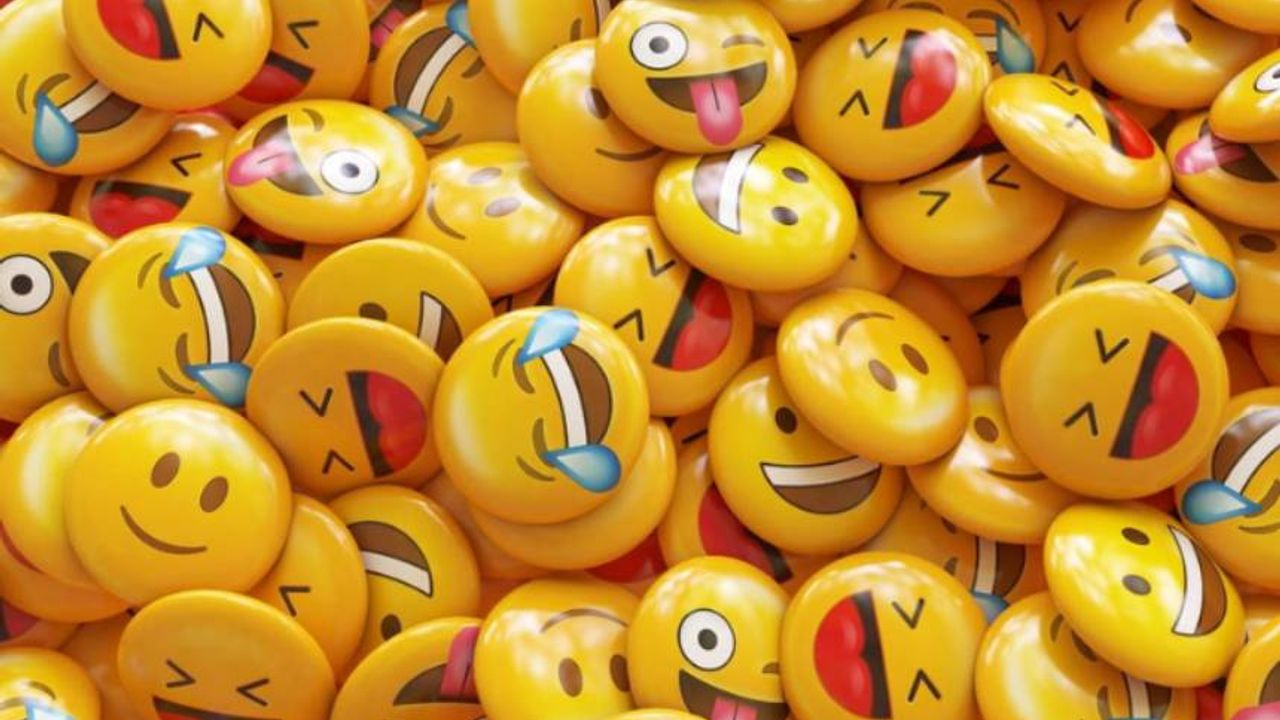 Hollanda’da en fazla 'sevinç gözyaşlarıyla gülen yüz' emojisi kullanılıyor