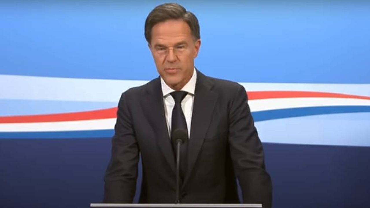 Hollanda'da yeni hükümet için Kasım'da sandığa gidilecek