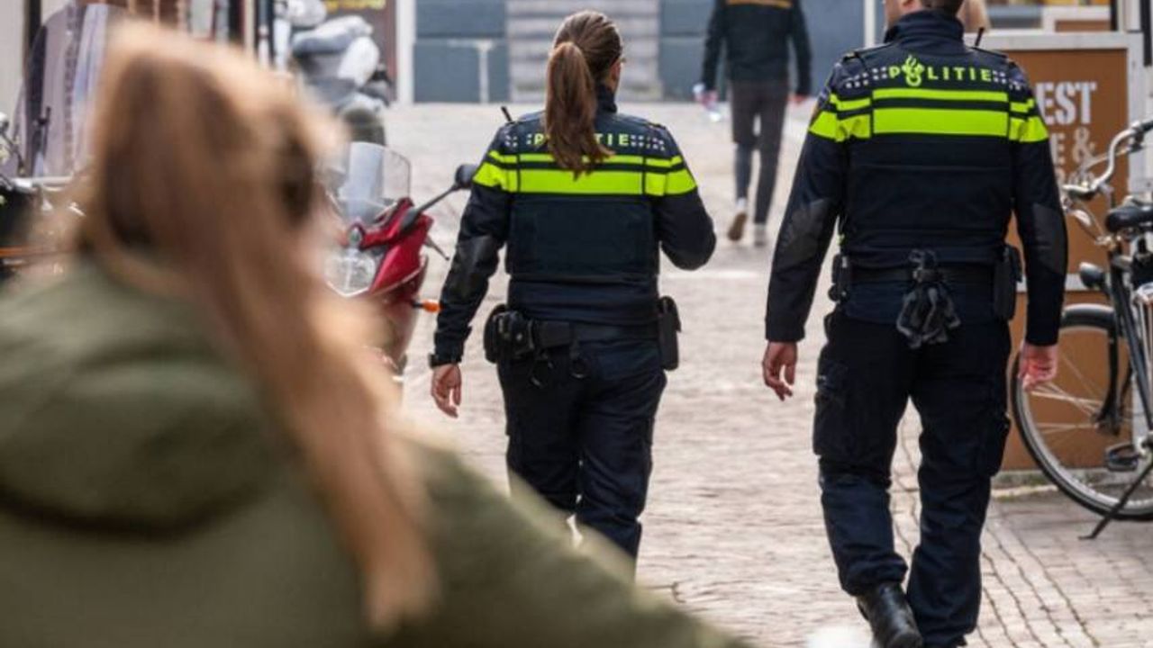 Hollanda polisi ‘gelecekte şiddet kullanabilecek kişileri’ fişleyen sistemi durdurduğunu açıkladı