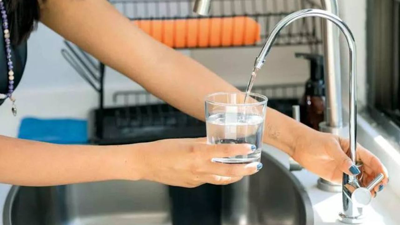 Hollanda’da bir şehirde daha içme suyunda bakteri uyarısı yapıldı!