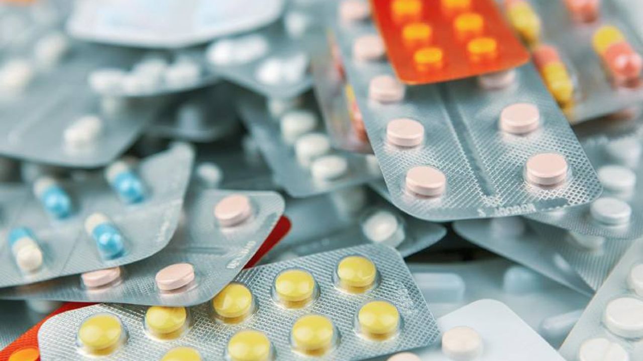 Hollanda’da ilaç sıkıntısı büyüyor, 4 çeşit antibiyotik bulunamıyor