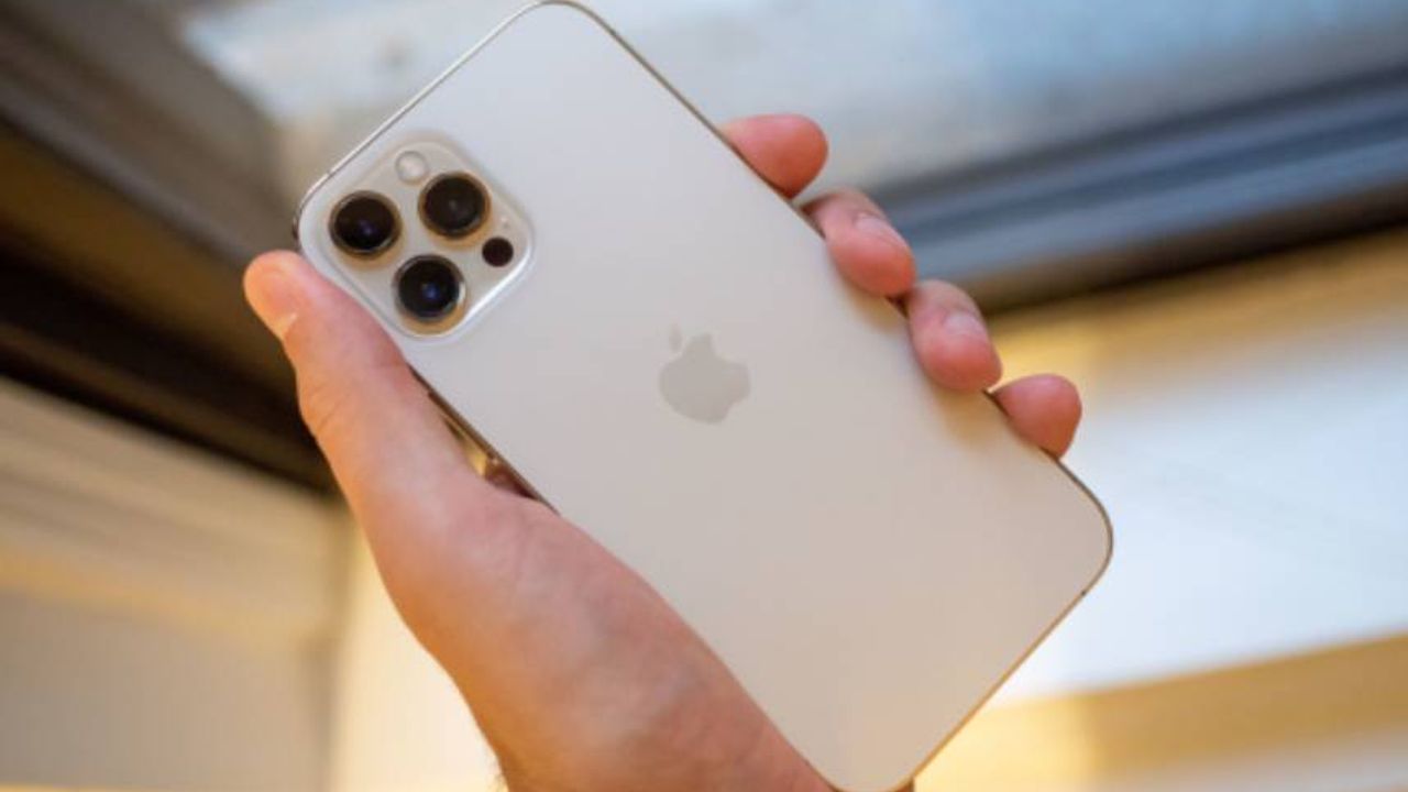 Fransa'nın ardından Hollanda da iPhone 12'nin satışını yasaklayabilir