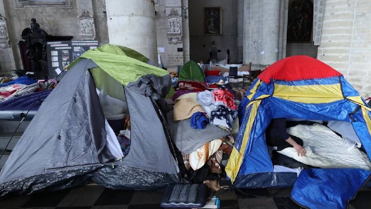 Belçika'da bekar erkek sığınmacı krizi: Danıştay iptal etti, hükümet geri adım atmayacak