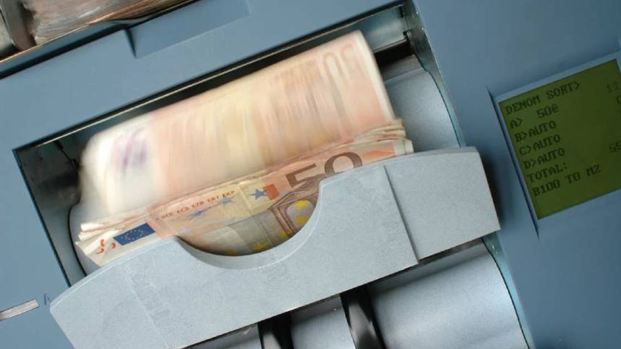 Belçika’da bankada hesabı olan herkesi ilgilendiren önemli değişiklik