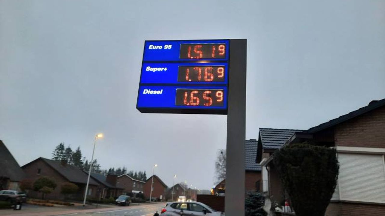 Belçika’da benzin fiyatları iki yılın en düşük seviyesine geriledi