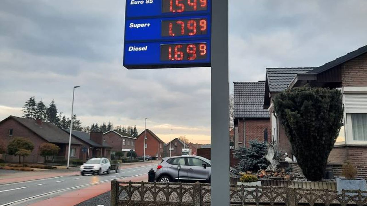 Belçika’da benzin fiyatına indirim geldi