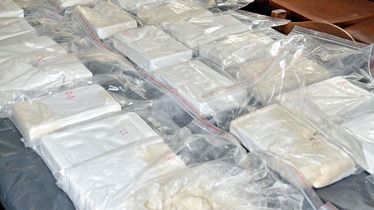 Belçika'da Eğitim Bakanı'nın ofisinde 50 paket kokain bulundu