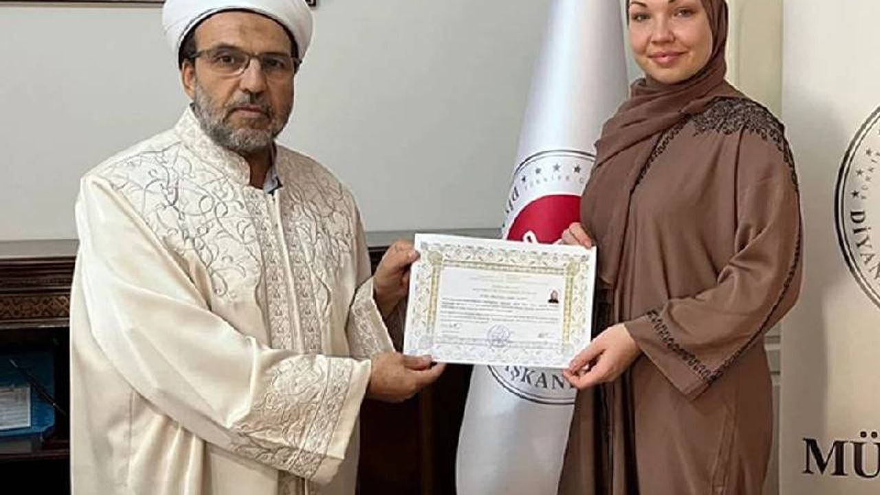 Hollanda vatandaşı Beverly, Söke’de Müslüman oldu