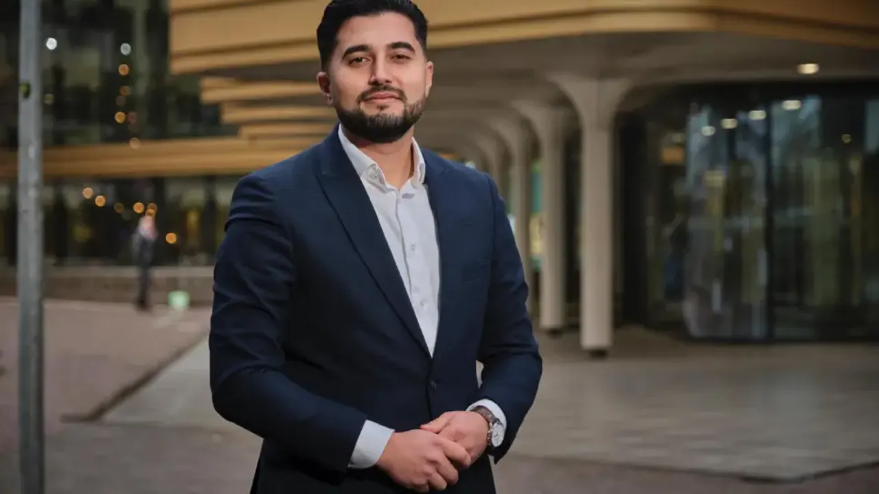 Milletvekili Ergin’den uyarı: Oy kullanmazsak Müslümanlara yönelik yasaklar artacak