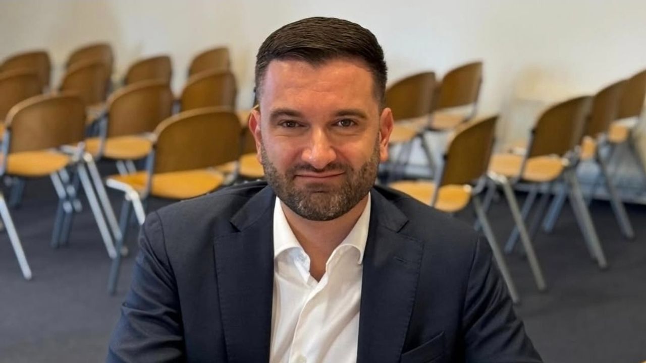 Hollanda’da DENK lideri Van Baarle’ye ölüm tehdidi