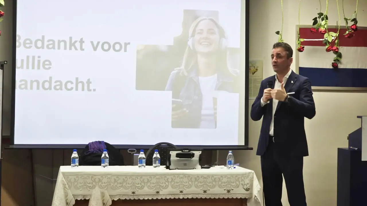 Hollanda’da BM Sigortam’dan 2026 sağlık sigortası bilgilendirme toplantısı