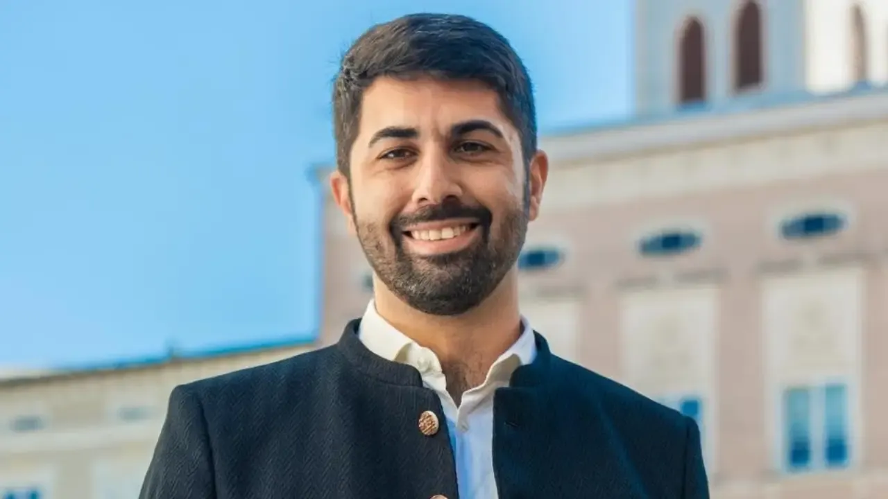 Almanya’da SPD’li Abuzer Erdoğan belediye başkanı seçildi