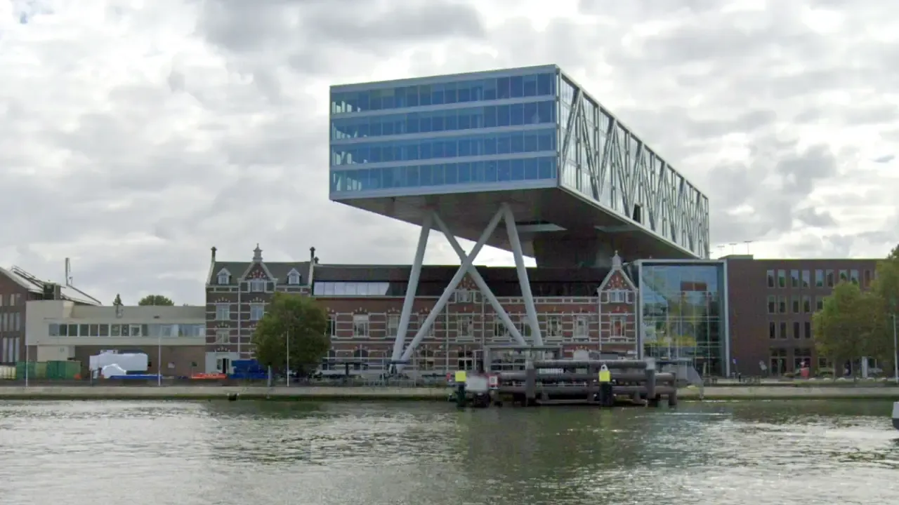 Hollanda’da Acıbadem’in Rotterdam merkezi hasta kabulüne başlıyor