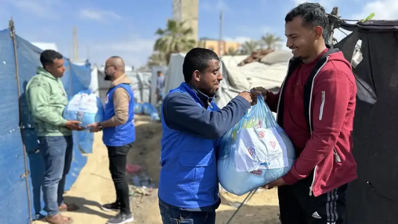 Hollanda Diyanet Vakfı’ndan Gazze’ye Ramazan yardımı